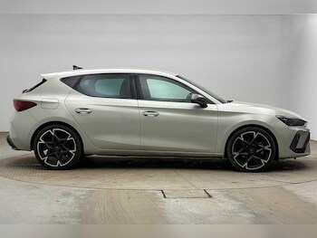 Used Cupra Leon 2025 for sale - 78236796: Photo
