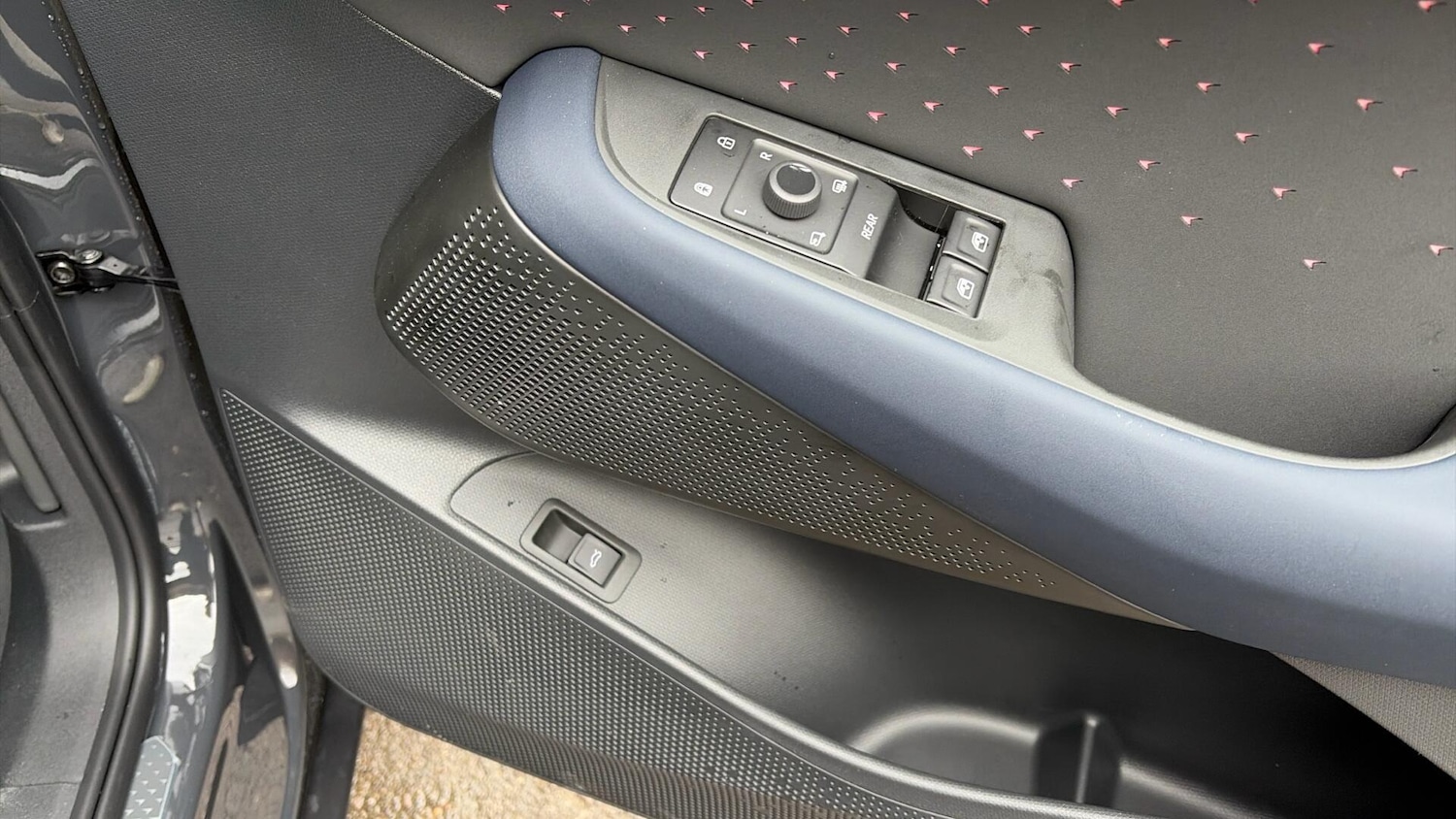 Used Cupra Tavascan 2026 for sale - 77778603: Photo 24