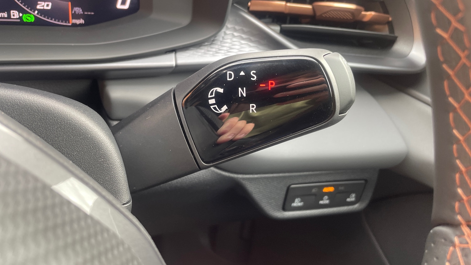 Used Cupra Terramar 2025 for sale - 77678488: Photo 21