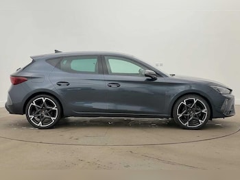 Used Cupra Leon 2025 for sale - 78456700: Photo