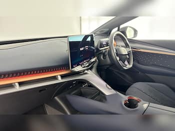 Used Cupra Tavascan 2025 for sale - 79703958: Photo
