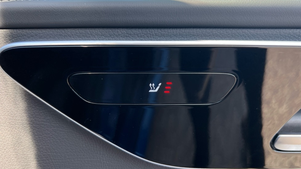 Used Mercedes-Benz C-Class 2022 for sale - 76117098: Photo 32