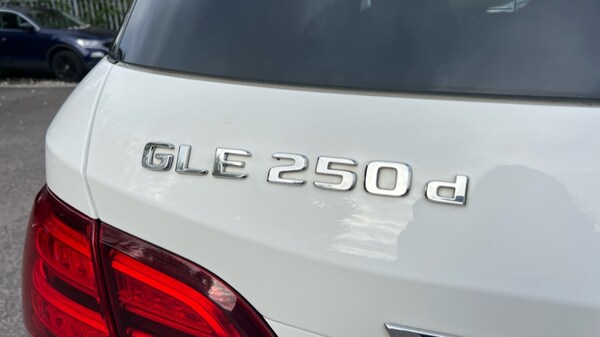 Used Mercedes-Benz GLE 2018 for sale - 76272887: Photo 27