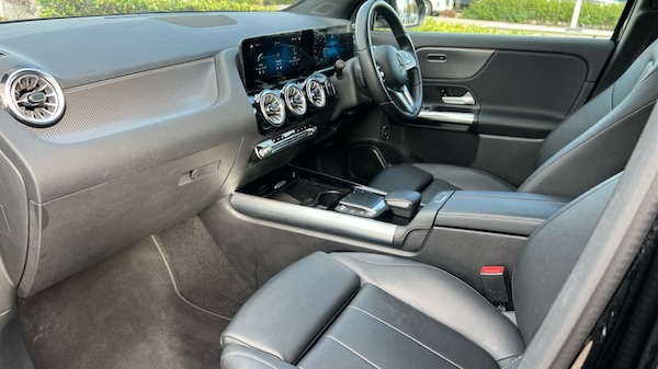 Used Mercedes-Benz EQA 2021 for sale - 76234030: Photo 11