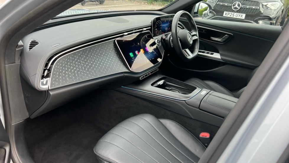 Used Mercedes-Benz E Class 2025 for sale - 76261655: Photo 11