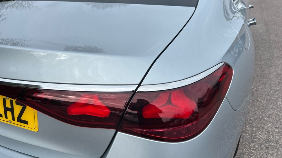 Used Mercedes-Benz E Class 2025 for sale - 76261655: Photo 21