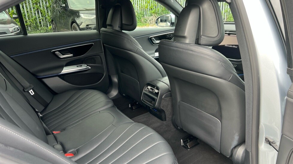 Used Mercedes-Benz E Class 2025 for sale - 76261655: Photo 24