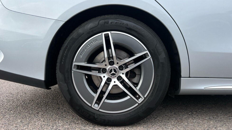 Used Mercedes-Benz E Class 2025 for sale - 76261655: Photo 27