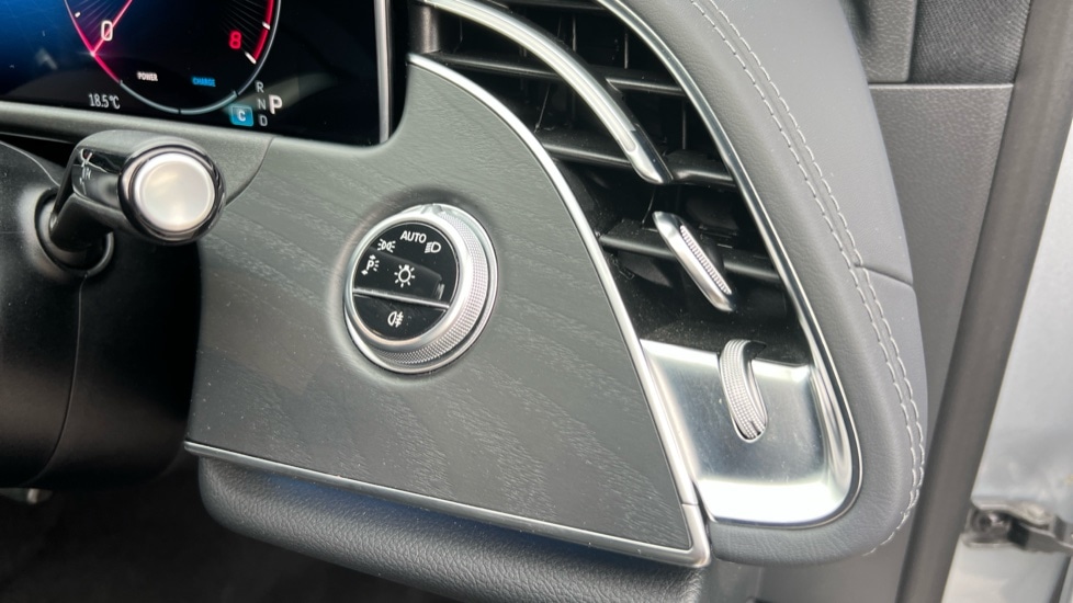 Used Mercedes-Benz E Class 2025 for sale - 76261655: Photo 35