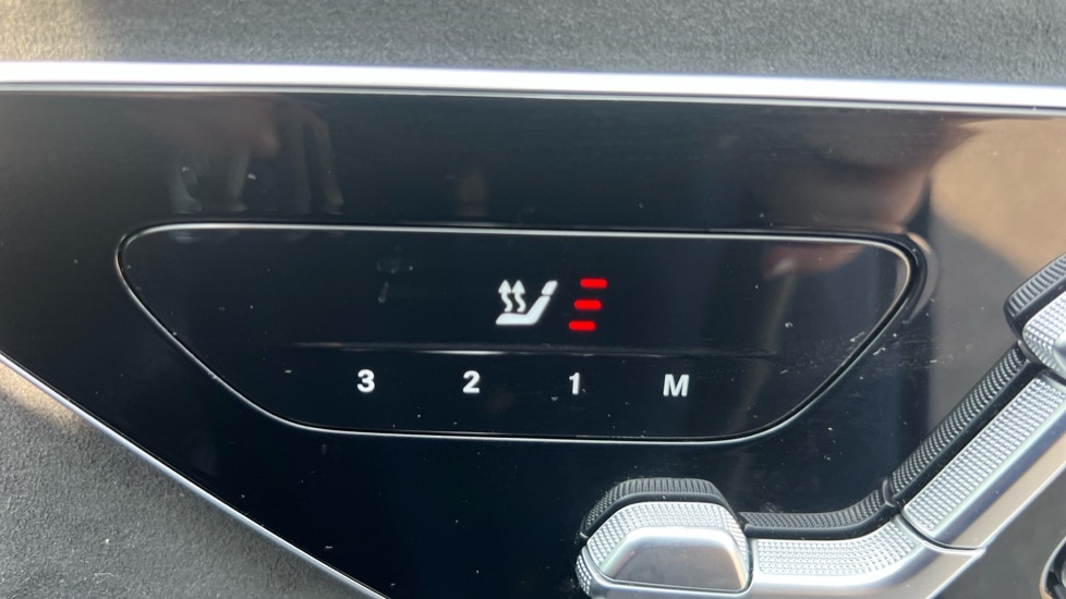 Vehicle 33