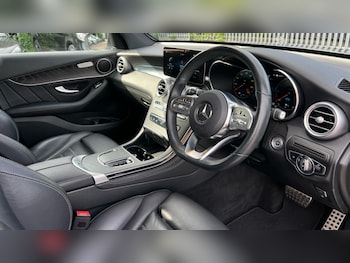 Used Mercedes-Benz GLC 2020 for sale - 75625245: Photo