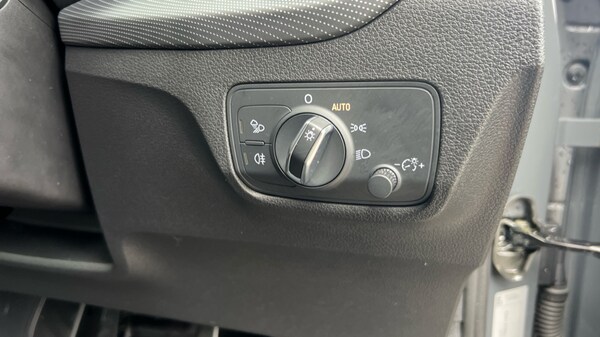 Used Audi Q2 2017 for sale - 76265533: Photo 29