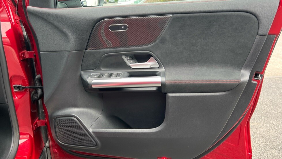 Used Mercedes-Benz GLA 2022 for sale - 76410487: Photo 31