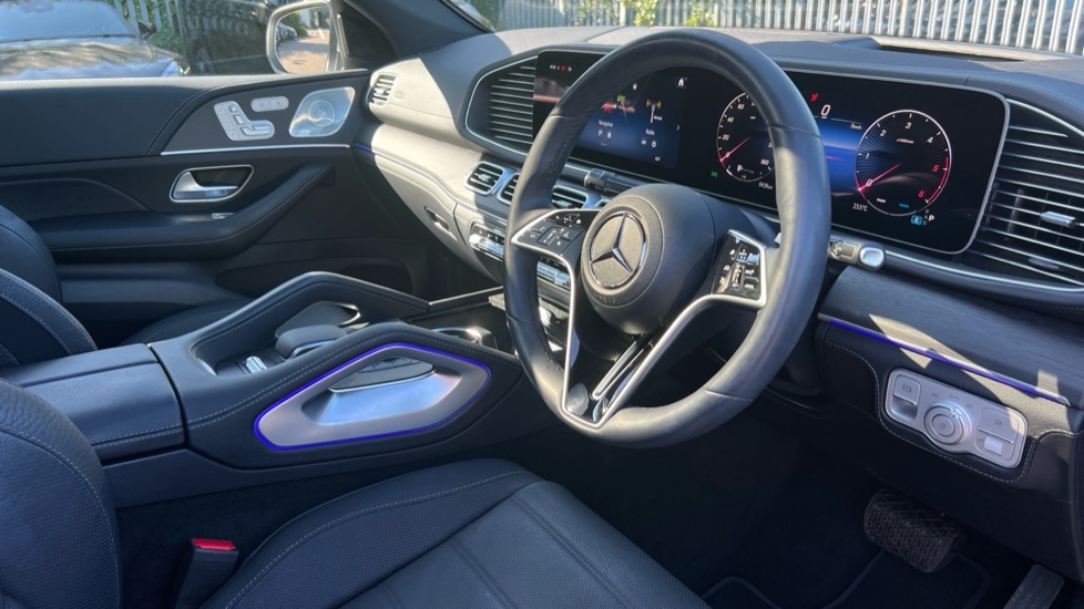 Used Mercedes-Benz GLE 2024 for sale - 76602876: Photo 3