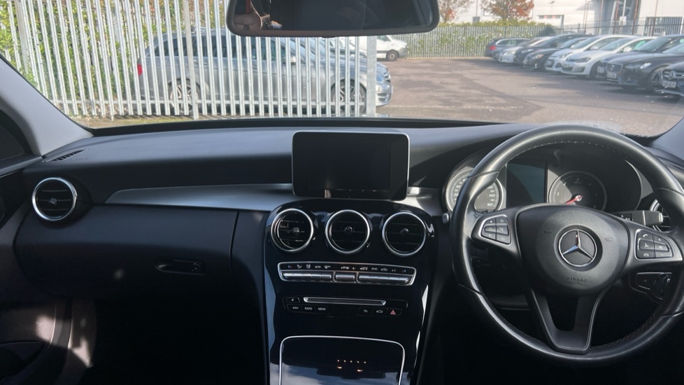 Used Mercedes-Benz C Class 2017 for sale - 76539987: Photo 13