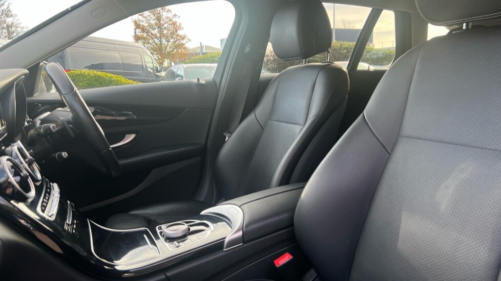 Used Mercedes-Benz C Class 2017 for sale - 76539987: Photo 14