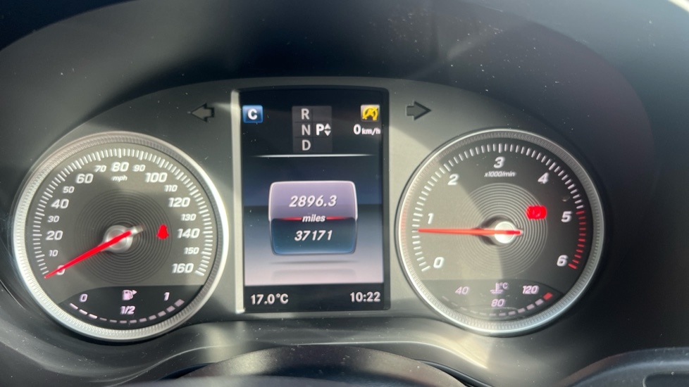 Used Mercedes-Benz C Class 2017 for sale - 76539987: Photo 16