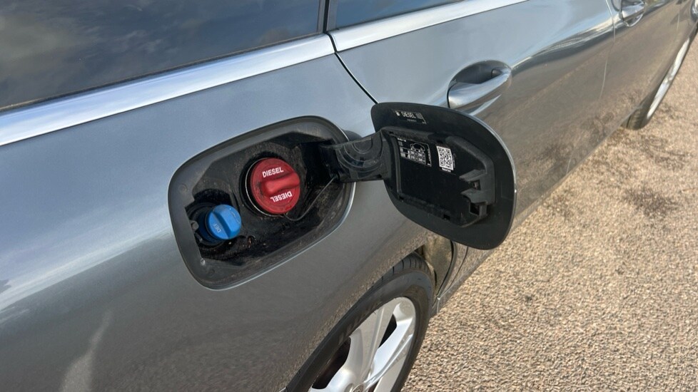 Used Mercedes-Benz C Class 2017 for sale - 76539987: Photo 28