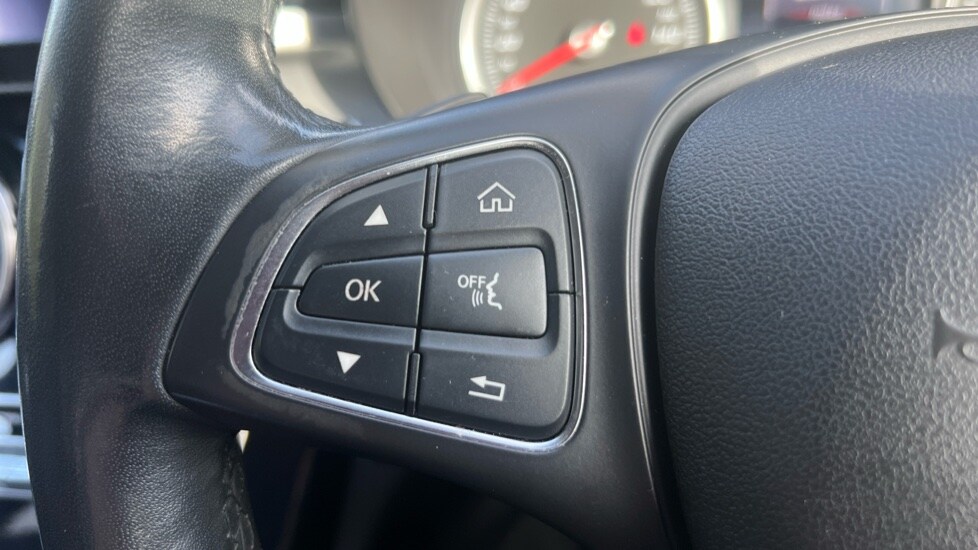 Used Mercedes-Benz C Class 2017 for sale - 76539987: Photo 30