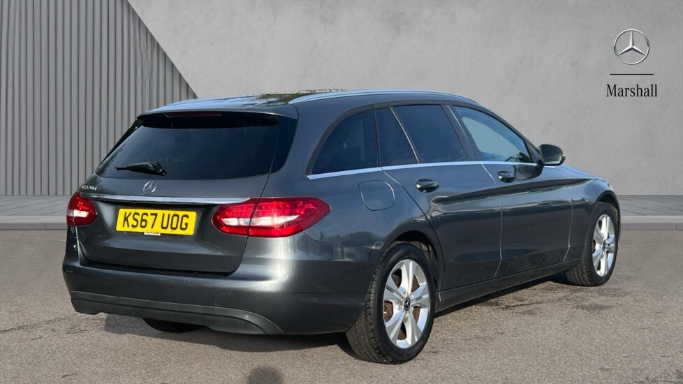 Used Mercedes-Benz C Class 2017 for sale - 76539987: Photo 9