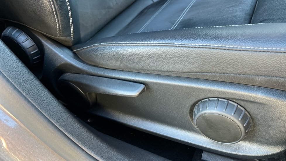 Used Mercedes-Benz A-Class 2022 for sale - 77018258: Photo 32