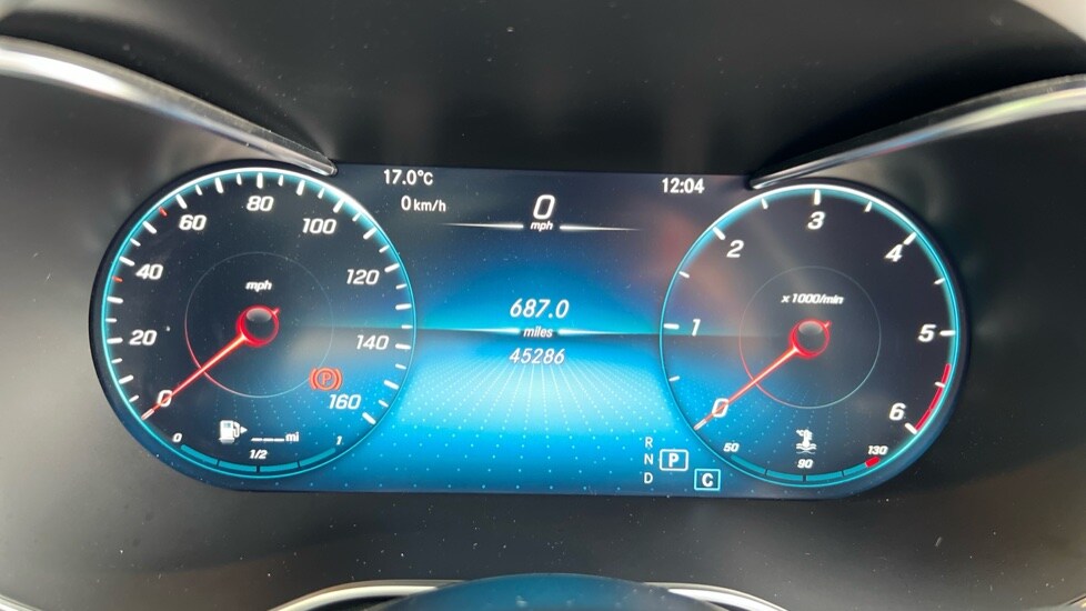 Used Mercedes-Benz GLC 2020 for sale - 75952411: Photo 16