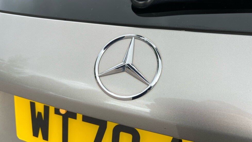 Used Mercedes-Benz GLC 2020 for sale - 75952411: Photo 22