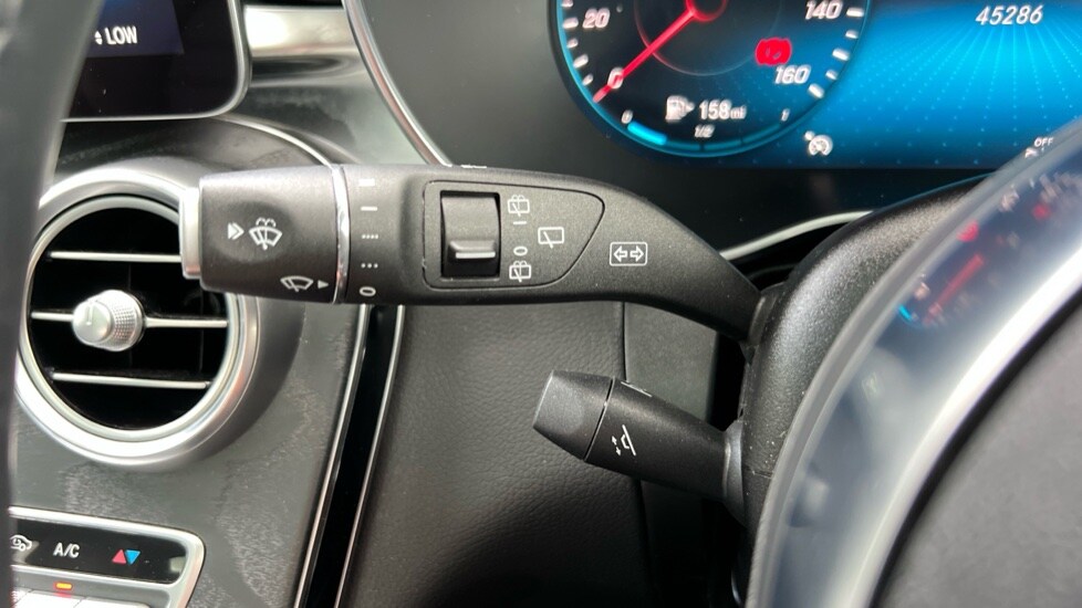 Used Mercedes-Benz GLC 2020 for sale - 75952411: Photo 38