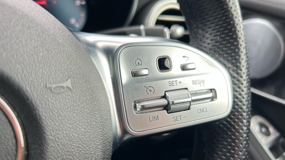 Used Mercedes-Benz GLC 2020 for sale - 75952411: Photo 39