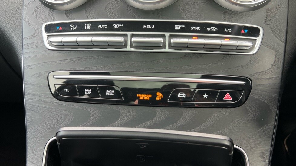 Used Mercedes-Benz GLC 2020 for sale - 75952411: Photo 42