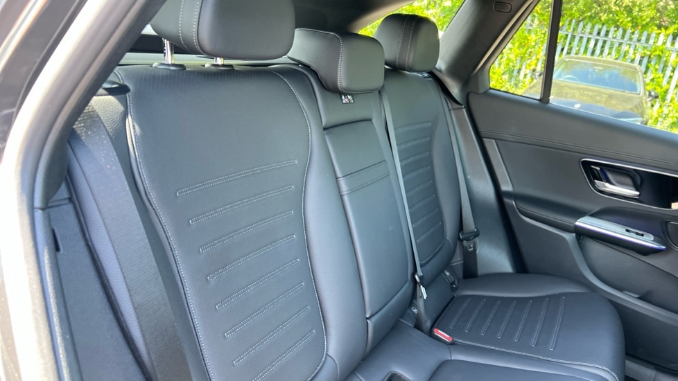 Used Mercedes-Benz GLC 2019 for sale - 76494000: Photo 15