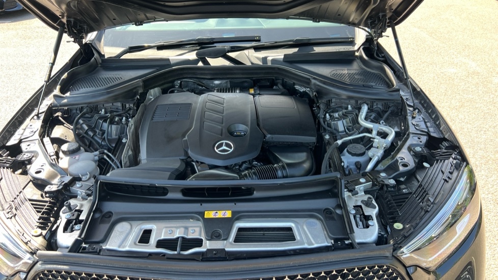 Used Mercedes-Benz GLC 2019 for sale - 76494000: Photo 19