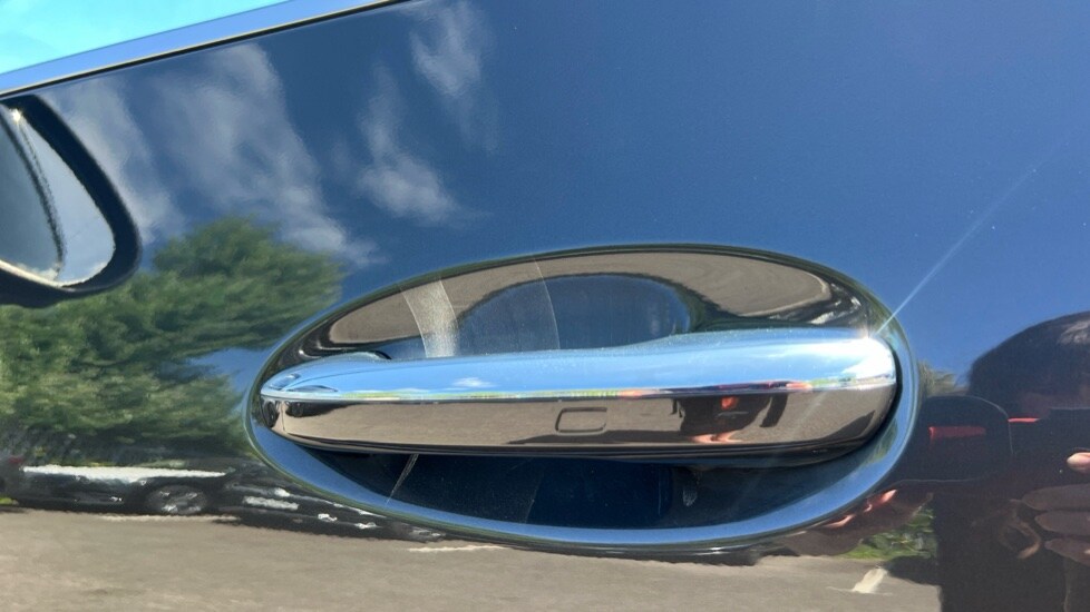 Used Mercedes-Benz GLC 2019 for sale - 76494000: Photo 30