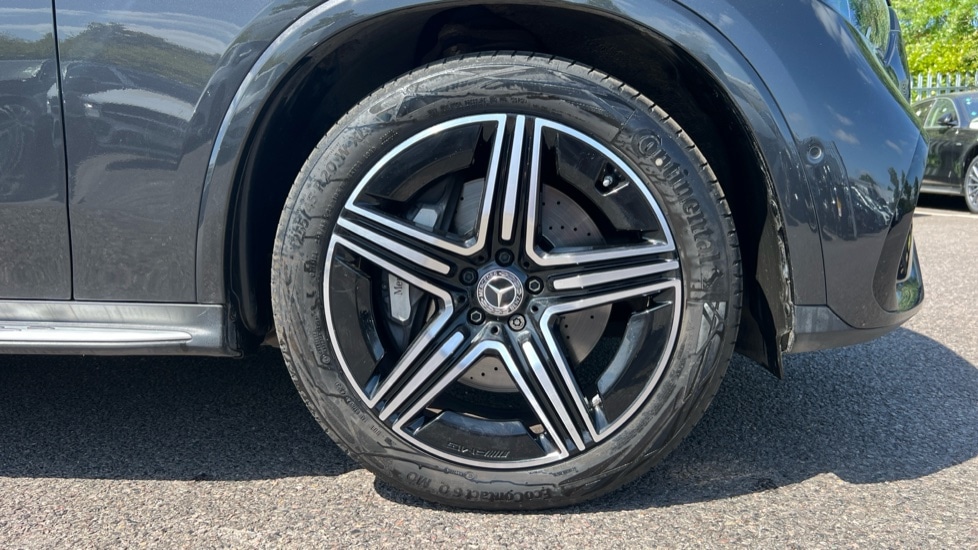 Used Mercedes-Benz GLC 2019 for sale - 76494000: Photo 5