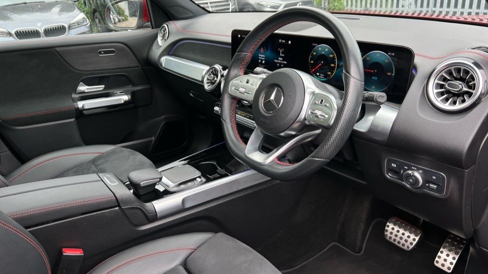 Used Mercedes-Benz EQB 2022 for sale - 76104222: Photo 3