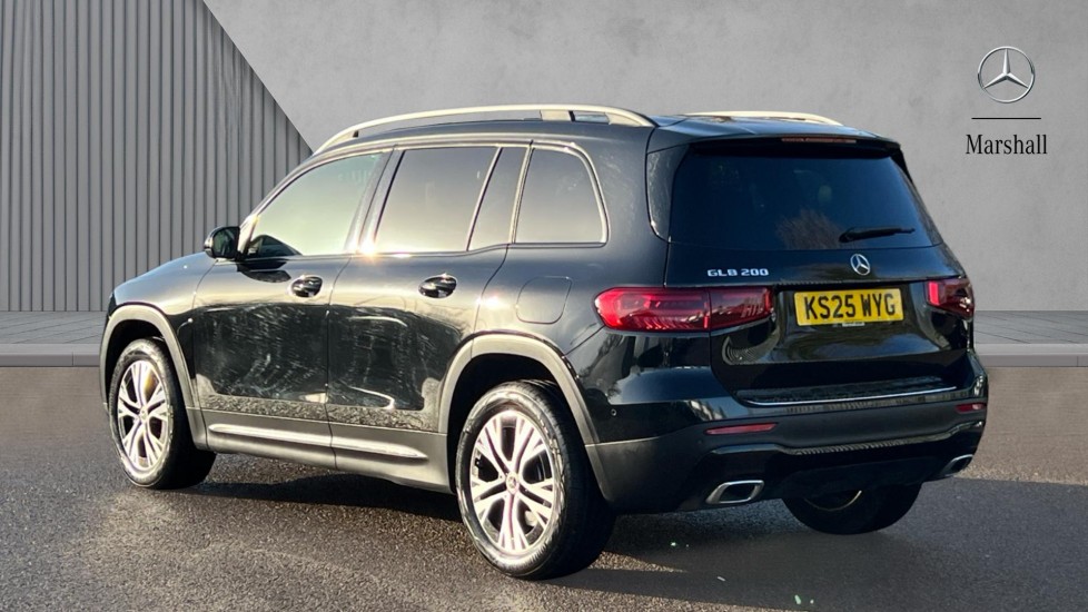 Used Mercedes-Benz GLB 2025 for sale - 77010506: Photo 2