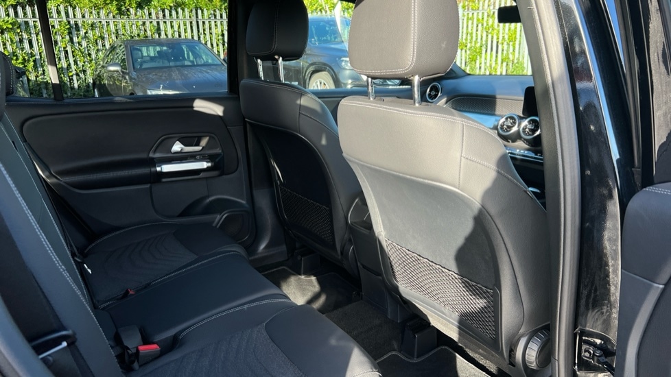 Used Mercedes-Benz GLB 2025 for sale - 77010506: Photo 24