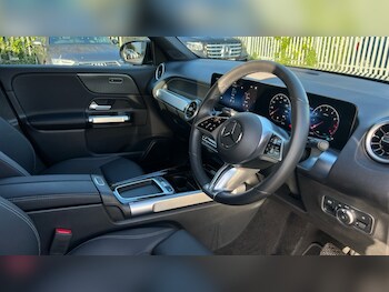 Used Mercedes-Benz GLB 2025 for sale - 77010506: Photo