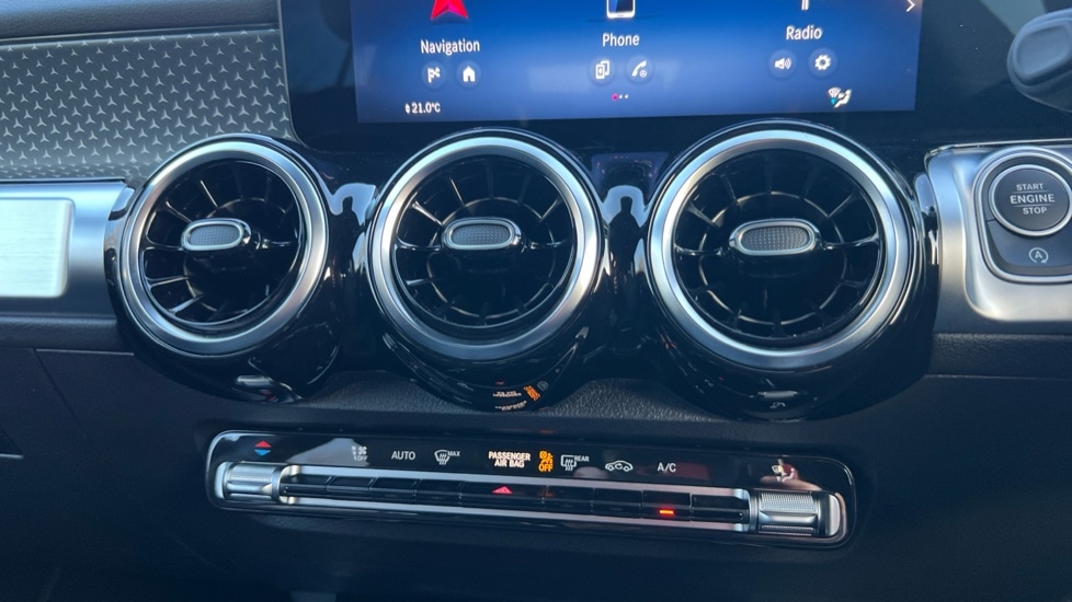 Used Mercedes-Benz GLB 2025 for sale - 77010506: Photo 41