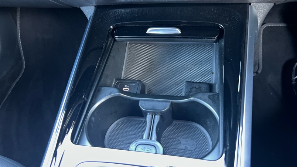 Used Mercedes-Benz GLB 2025 for sale - 77010506: Photo 42