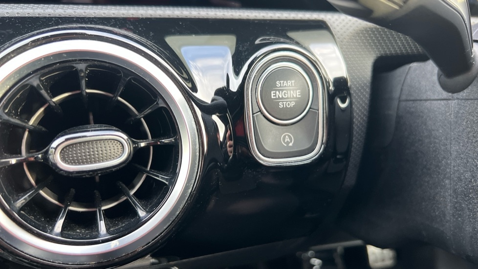 Used Mercedes-Benz CLA 2022 for sale - 77004936: Photo 38