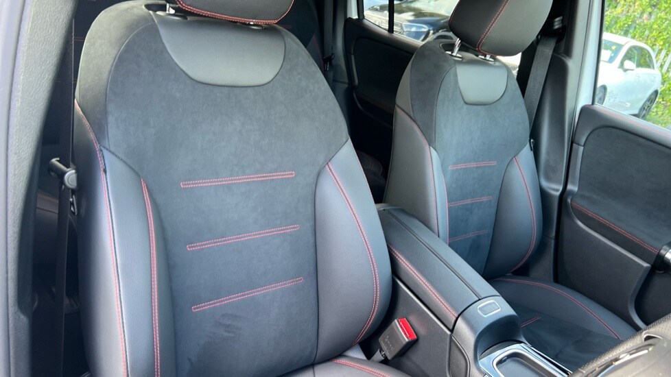 Used Mercedes-Benz GLB 2024 for sale - 75910510: Photo 14