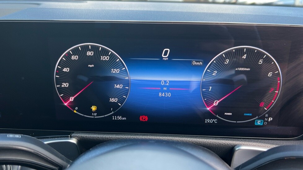 Used Mercedes-Benz GLB 2024 for sale - 75910510: Photo 16