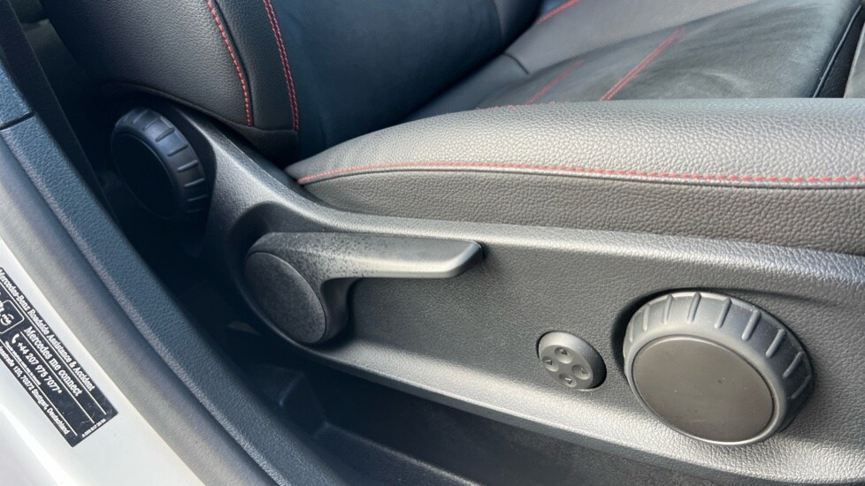 Used Mercedes-Benz GLB 2024 for sale - 75910510: Photo 33