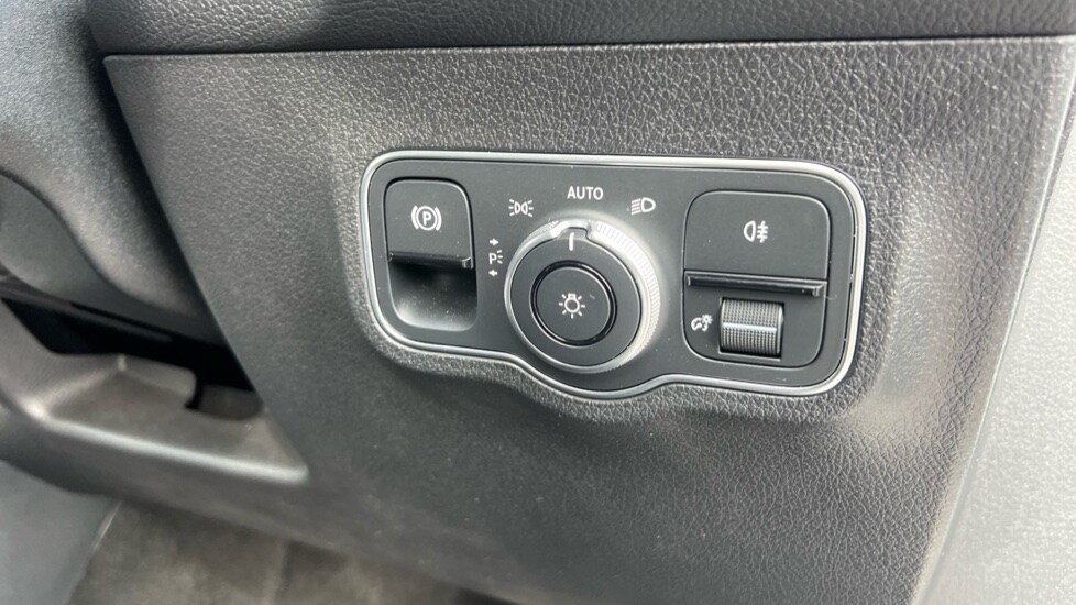 Used Mercedes-Benz GLB 2024 for sale - 75910510: Photo 36