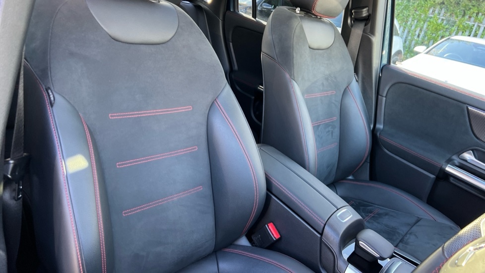 Used Mercedes-Benz GLA 2020 for sale - 76372943: Photo 14