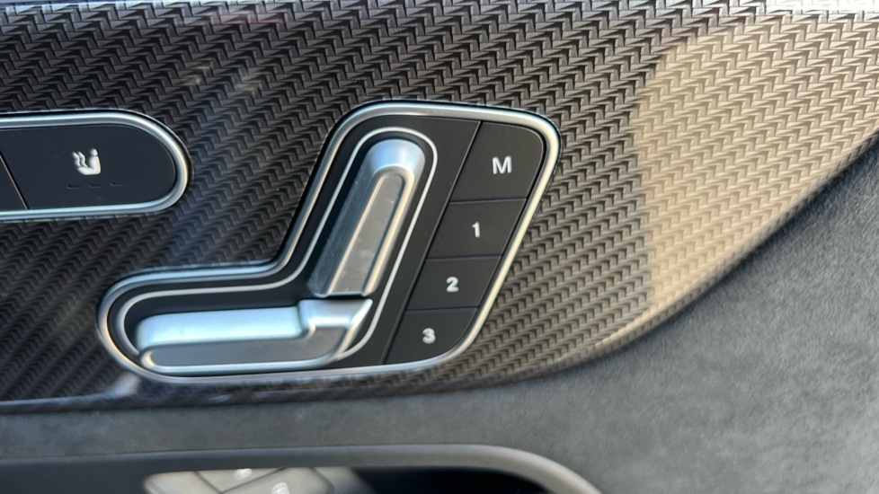 Used Mercedes-Benz GLA 2020 for sale - 76372943: Photo 35