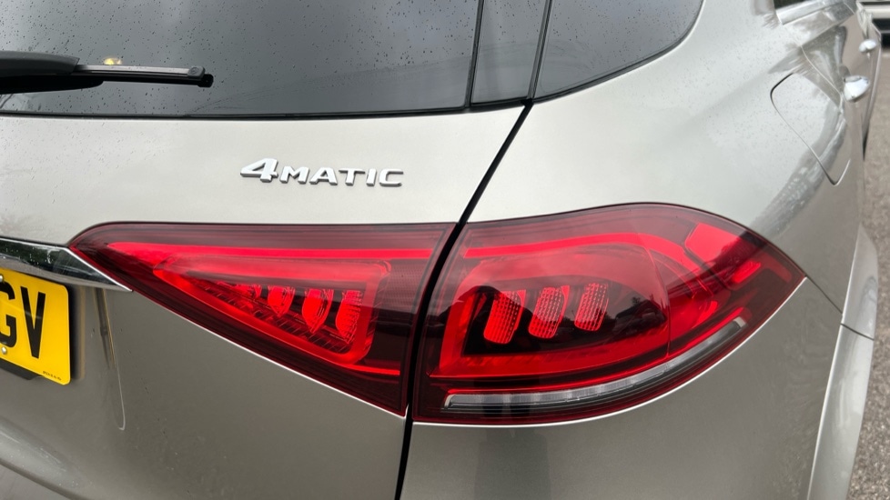 Used Mercedes-Benz GLE 2022 for sale - 76921943: Photo 21