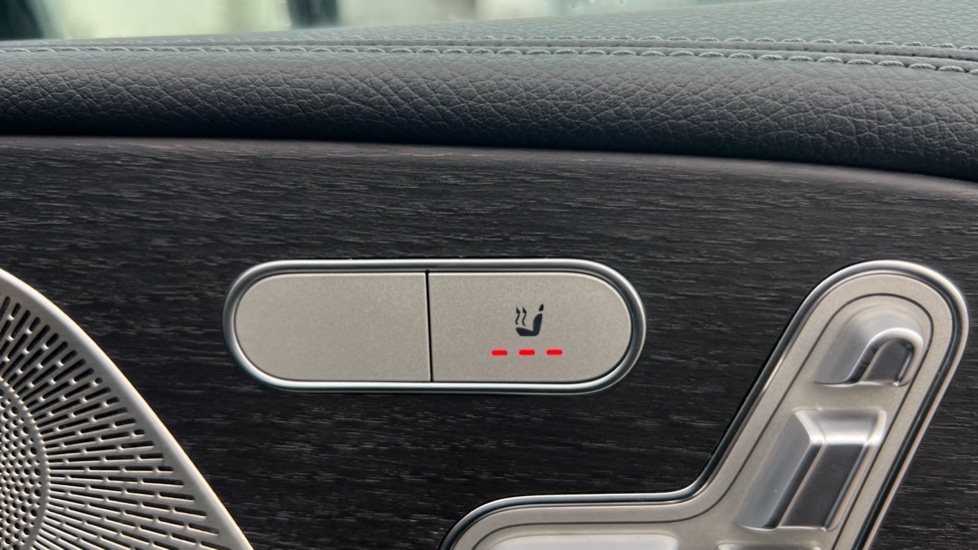 Used Mercedes-Benz GLE 2022 for sale - 76921943: Photo 35