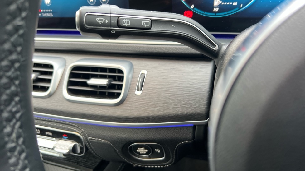 Used Mercedes-Benz GLE 2022 for sale - 76921943: Photo 39